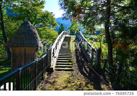 白山市月瀨橋近道谷川白峰 76895728