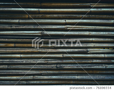 莊嚴的竹籬笆 76896554