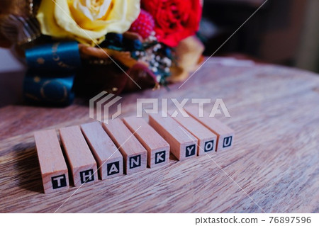 用積木做的感謝信 76897596