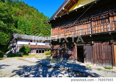 白山市白山市白峰市原杉原家、原織田家白山民俗博物館 76897693