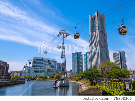 Yokohama cityscape in Japan starts operation! Futuristic "air transportation" "YOKOHAMA AIR CABIN" = 22nd 76898366