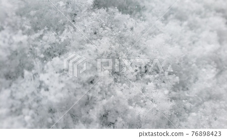 Morning snow Morning snow 76898423