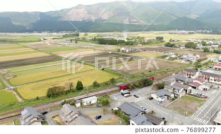 阿蘇豐肥本線赤水站電車 阿蘇豐肥本線赤水站電車 76899277