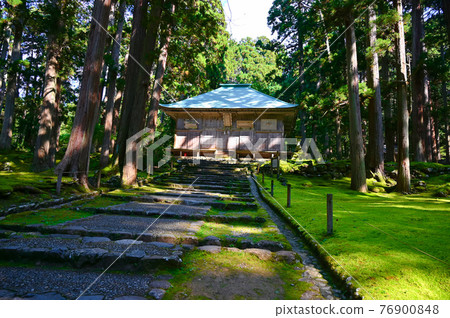 Heisenji Hakusan Shrine, Haiden, Katsuyama City 76900848