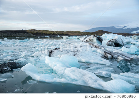 Jokulsarlon glacier lagoon in Iceland Jokulsarlon glacier lagoon in Iceland 76900980