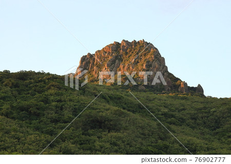 大尖石山 墾丁 屏東 台灣 大尖石山 墾丁 屏東 台灣 76902777