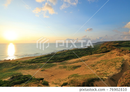 日出 風吹砂 墾丁 屏東 台灣 日出 風吹砂 墾丁 屏東 台灣 76902810
