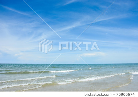 tropical sea and blue sky 76906674
