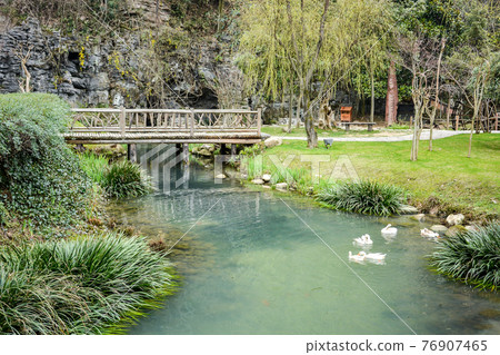 Beautiful part of chinese garden Beautiful part of chinese garden 76907465