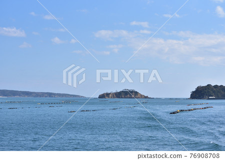 Oyster farming and Tohokujima 76908708