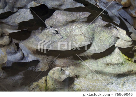 Inazumi underwater cave Inazumi underwater cave 76909046