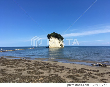Beautiful Mitsukejima (Gunkanjima) a 76911746