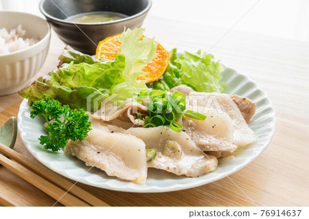 烤豬肉托羅 烤豬肉托羅 76914637