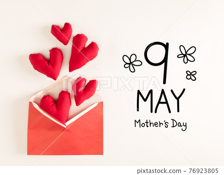 Mother's Day message with red heart cushions Mother's Day message with red heart cushions 76923805