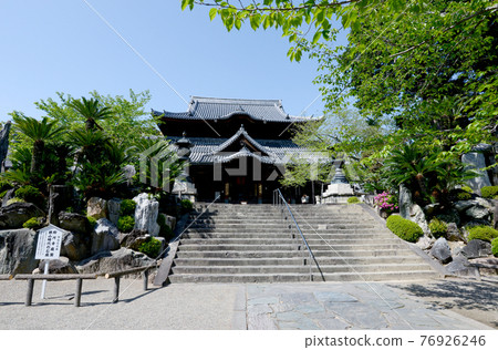 和歌山縣城之川市小川寺本堂 和歌山縣城之川市小川寺本堂 76926246
