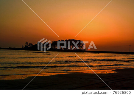 諾托日落 76926800