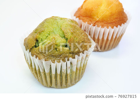 Muffin cake 76927815