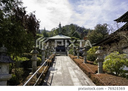 岡山縣淺口市明王院地藏道 76928369