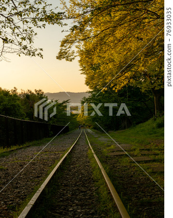 Keage Incline at dusk Keage Incline at dusk 76933035