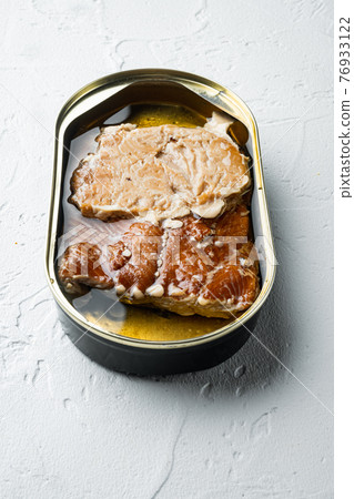Smoked Salmon Fillets Canned fish, in tin can, on white background 76933122