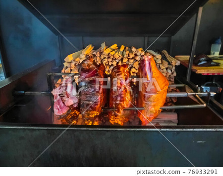 traditional Czech street food - pork 76933291