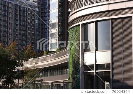 shopping mall and High rise middle-class residential area 31 Dec 2020 76934544