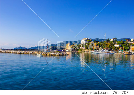 Santa Margherita Ligure, Liguria Italia - watching the coast from the sea. 76937071