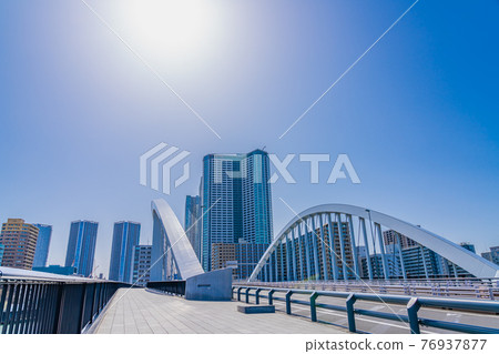 Cityscape of Tokyo Scenery around Tsukiji Ohashi Cityscape of Tokyo Scenery around Tsukiji Ohashi 76937877