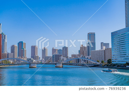 Cityscape of Japan Skyscrapers from Tsukiji Ohashi to Akashicho and Tsukishima 76939236