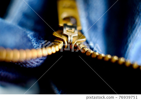 Jeans fasteners 76939751
