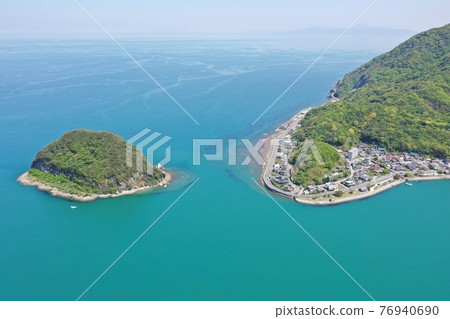 Aerial view of Misumi West Port (Kumamoto Prefecture) 76940690