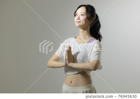 Female yoga Female yoga 76945630