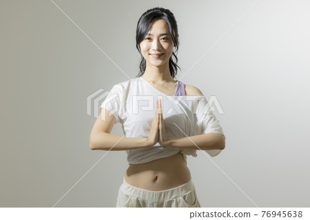 Female yoga Female yoga 76945638