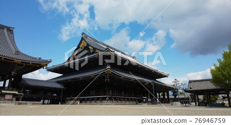 東本願寺的御影堂(對角線) 東本願寺的御影堂(對角線) 76946759