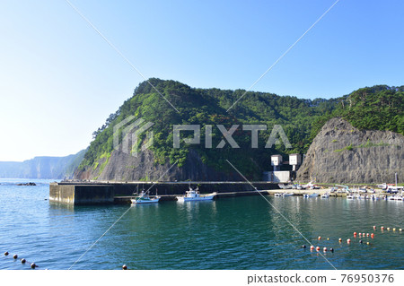 In the summer of 2020, the scenery of Kitayamazaki and its surroundings in Iwate Prefecture 76950376
