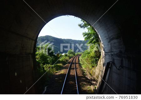 2020年三陸鐵道里亞斯線從宮古站到富代站的風景和火車窗外的風景 76951830