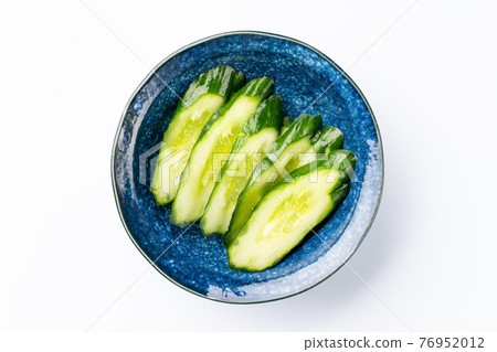 Cucumber pickles 76952012