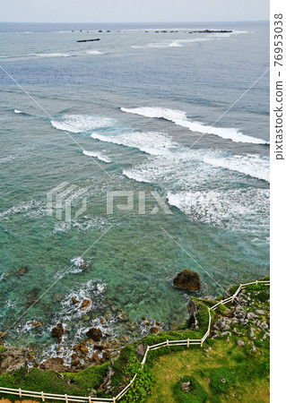 A spectacular spot on Miyakojima, Higashi Heian Nazaki A spectacular spot on Miyakojima, Higashi Heian Nazaki 76953038