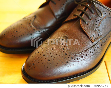 Classic leather shoes Classic business shoes Classic leather shoes Classic business shoes 76953247