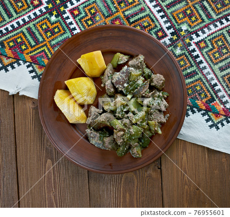 Liver Russian style Liver Russian style 76955601