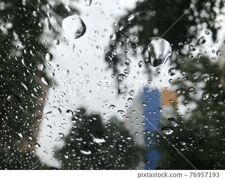 Summer rain  76957193