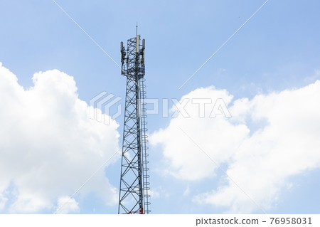 Antenna Repeater on blue sky 76958031