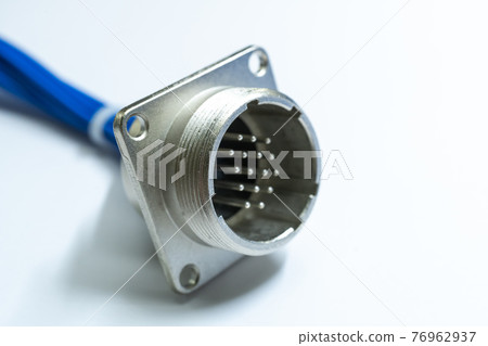 [Electric wire processing] Electric wire with a connector [Industry] 76962937