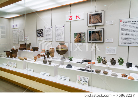 Inside the Chofu City History Museum An exhibition where you can learn about history Ancient pottery Kojima-cho, Chofu City Inside the Chofu City History Museum An exhibition where you can learn about history Ancient pottery Kojima-cho, Chofu City 76968227