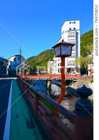 Yumura Onsen Prosperity Bridge Haruki River Shinonsen Town, 兵庫縣 76970652