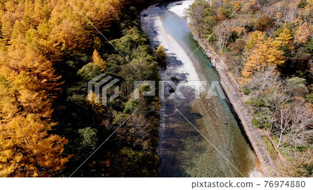 Azusa River autumn leaves in Kamikochi 76974880