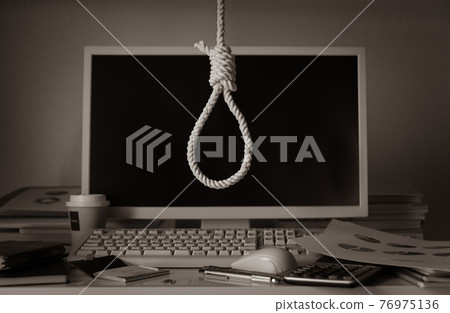 Hanging suicide from worries, overworked suicide, SOS rope, rope pressure, overwork 76975136