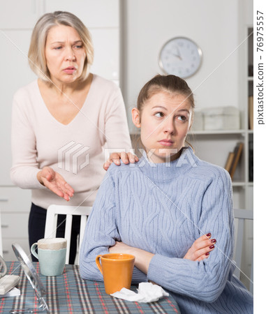 Girl turned away after quarrel 76975557