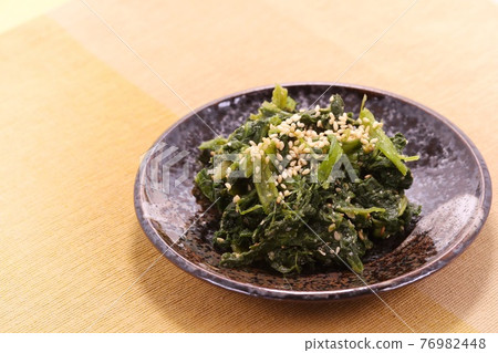 芝麻醬菠菜,小盤 芝麻醬菠菜,小盤 76982448