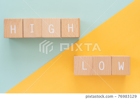 高低高低 | 上面寫著“HIGHT”和“LOW”的積木 高低高低 | 上面寫著“HIGHT”和“LOW”的積木 76983129